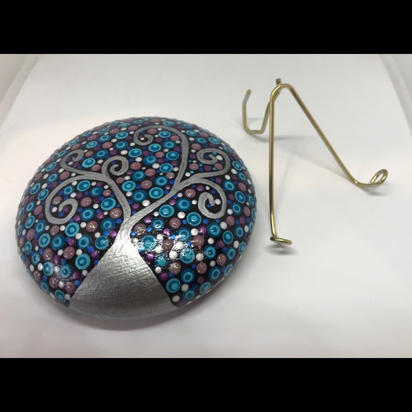 Handmade Cast Art Stone - Picture 4 of 6